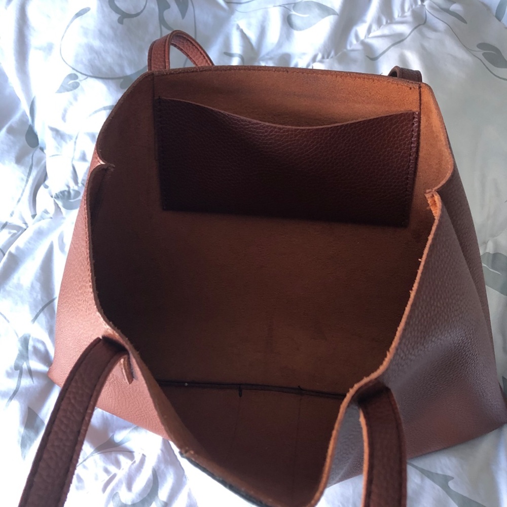 Tote - Picture 3 of 3